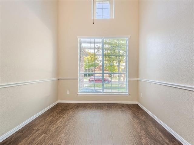 5301 Lily Drive - Photo 12