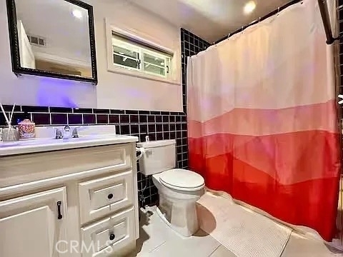 2597 Dearborn - Photo 7