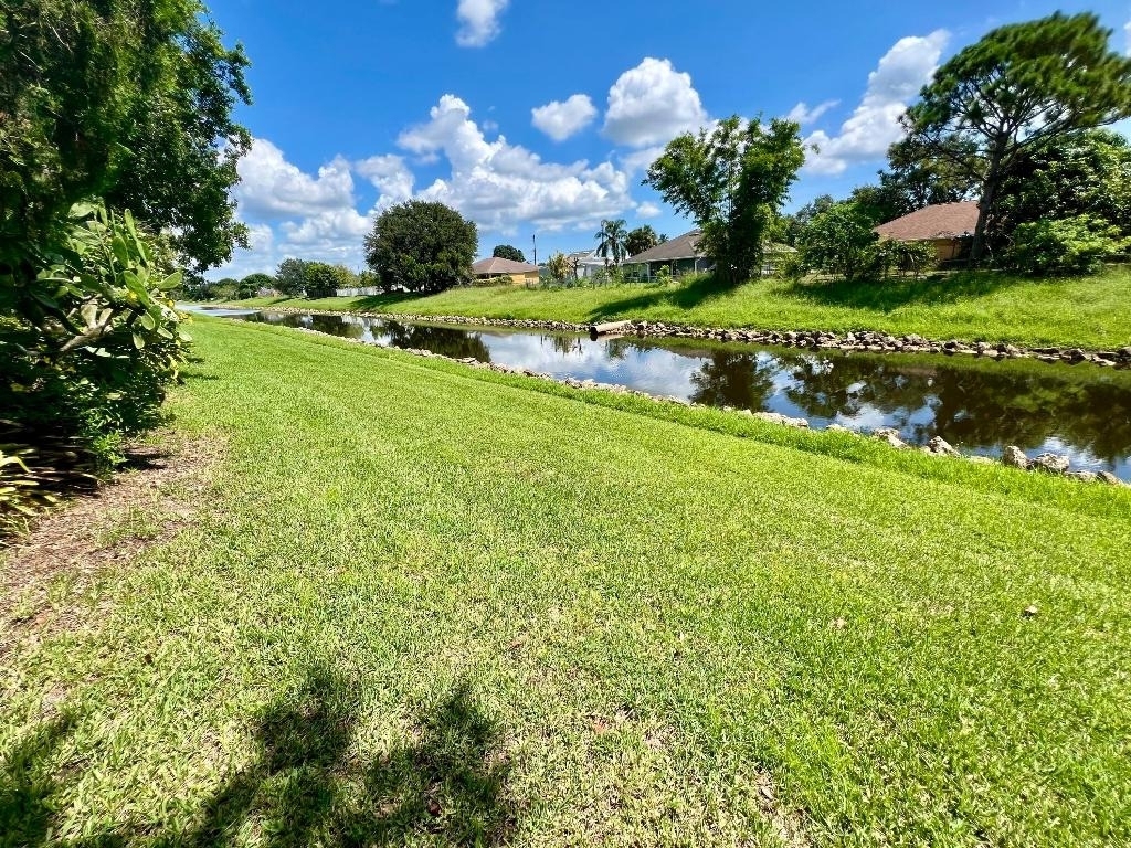 2617 Sw Chestnut Lane - Photo 3