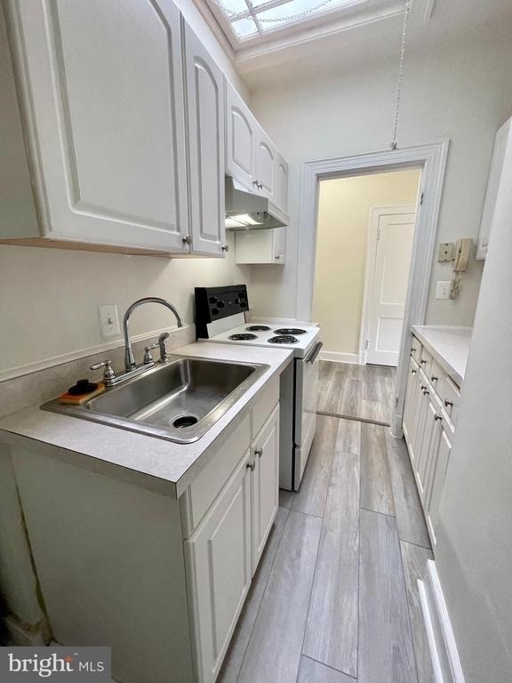 7347 Wisconsin Avenue - Photo 11