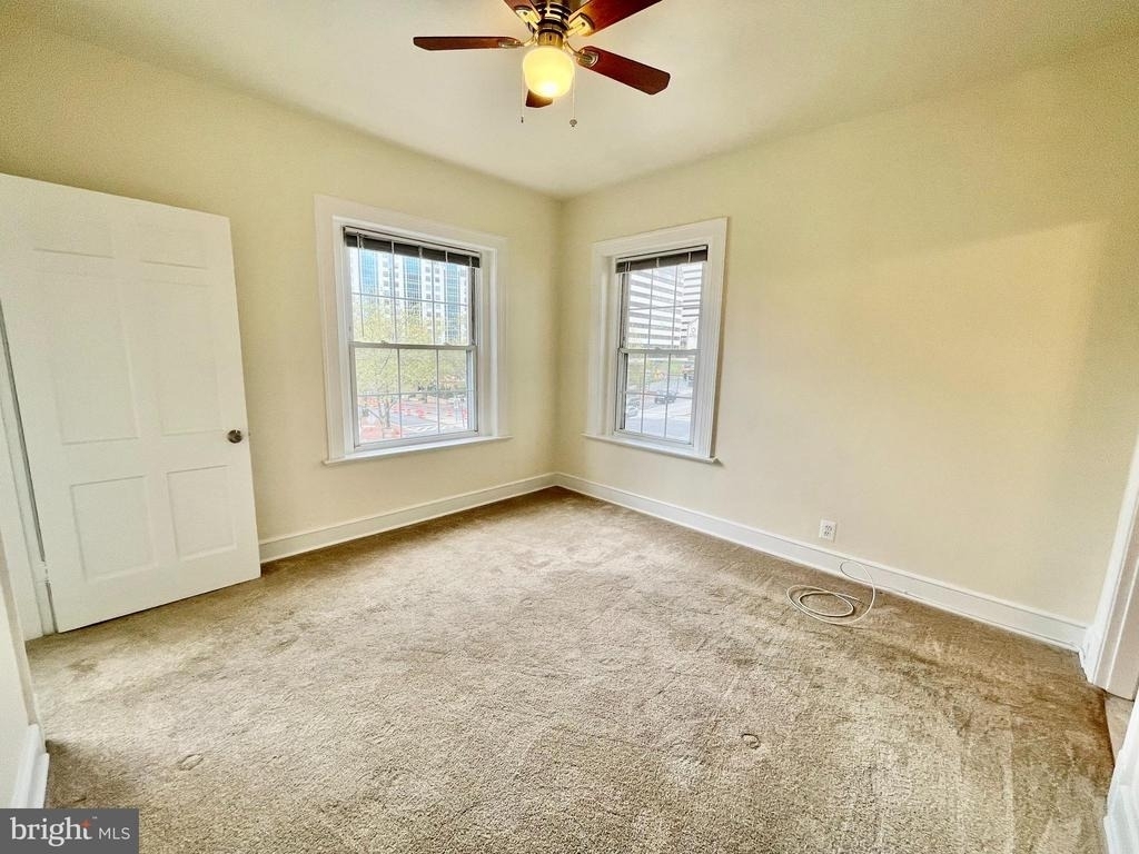 7347 Wisconsin Avenue - Photo 6
