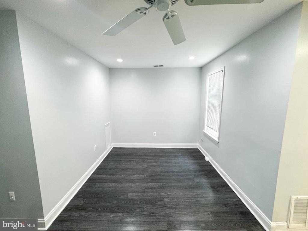 719 Euclid Street Nw - Photo 2