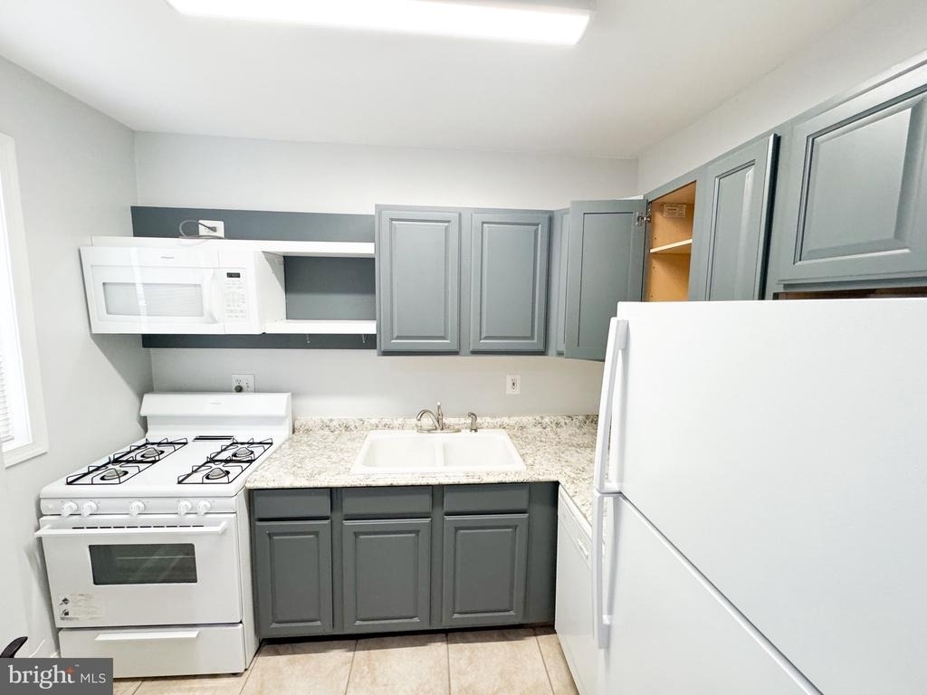 719 Euclid Street Nw - Photo 1