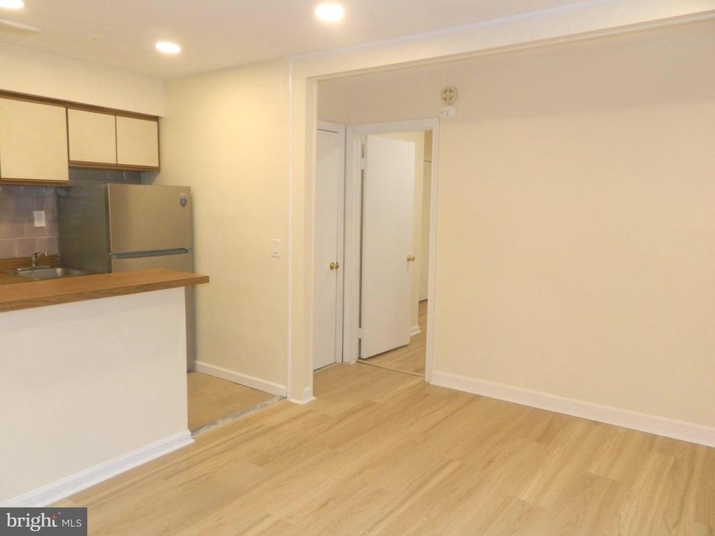513 12th Street Ne - Photo 9