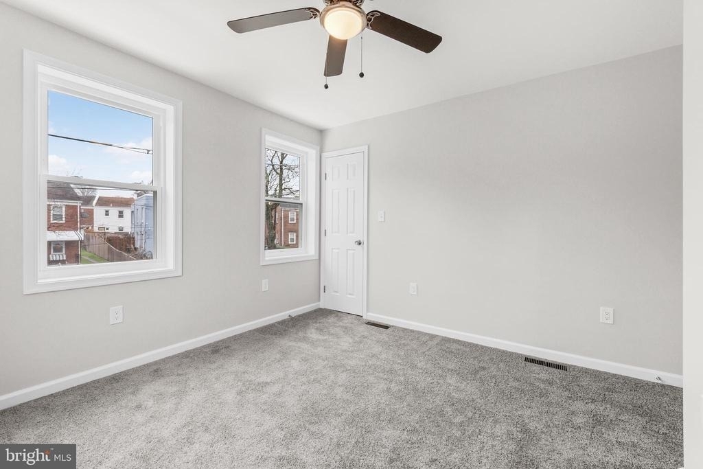 4686 A Street Se - Photo 13