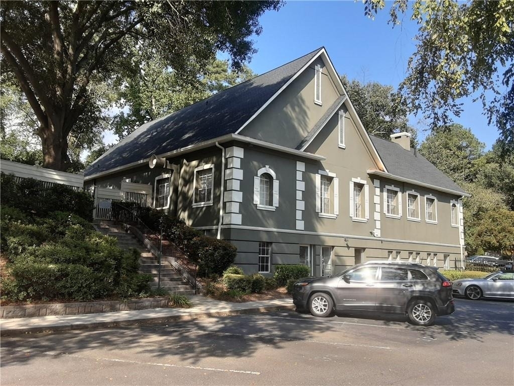 6900 Roswell Road - Photo 19
