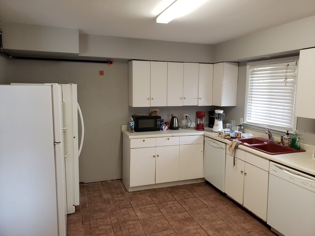908 Greenbrier Road - Photo 8