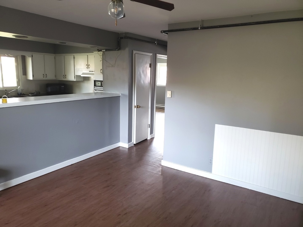 908 Greenbrier Road - Photo 10