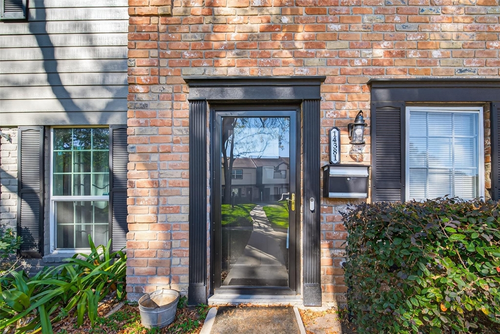 14381 Still Meadow Drive - Photo 4