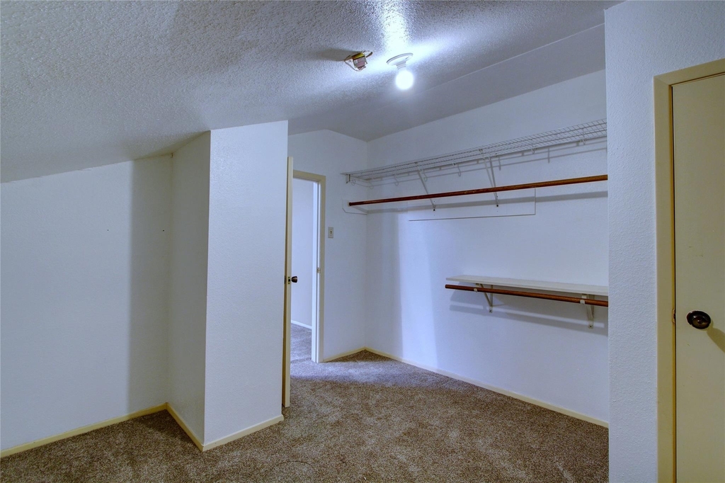 12220 Coppertree Lane - Photo 11