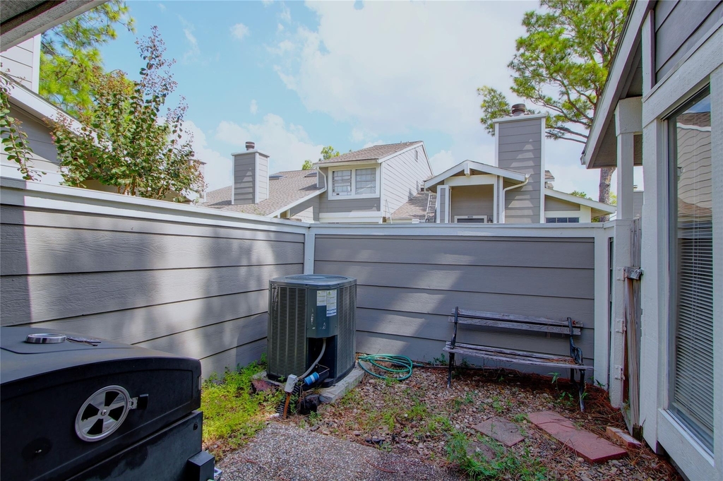 12220 Coppertree Lane - Photo 13