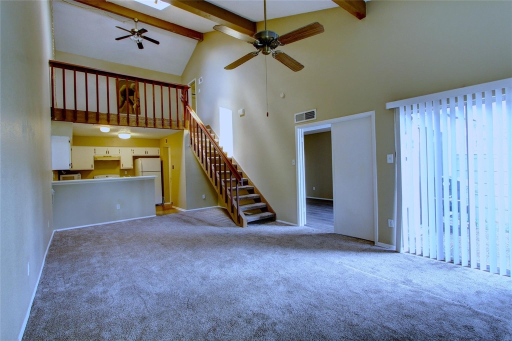 12220 Coppertree Lane - Photo 2