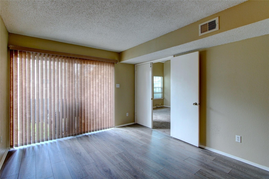 12220 Coppertree Lane - Photo 7