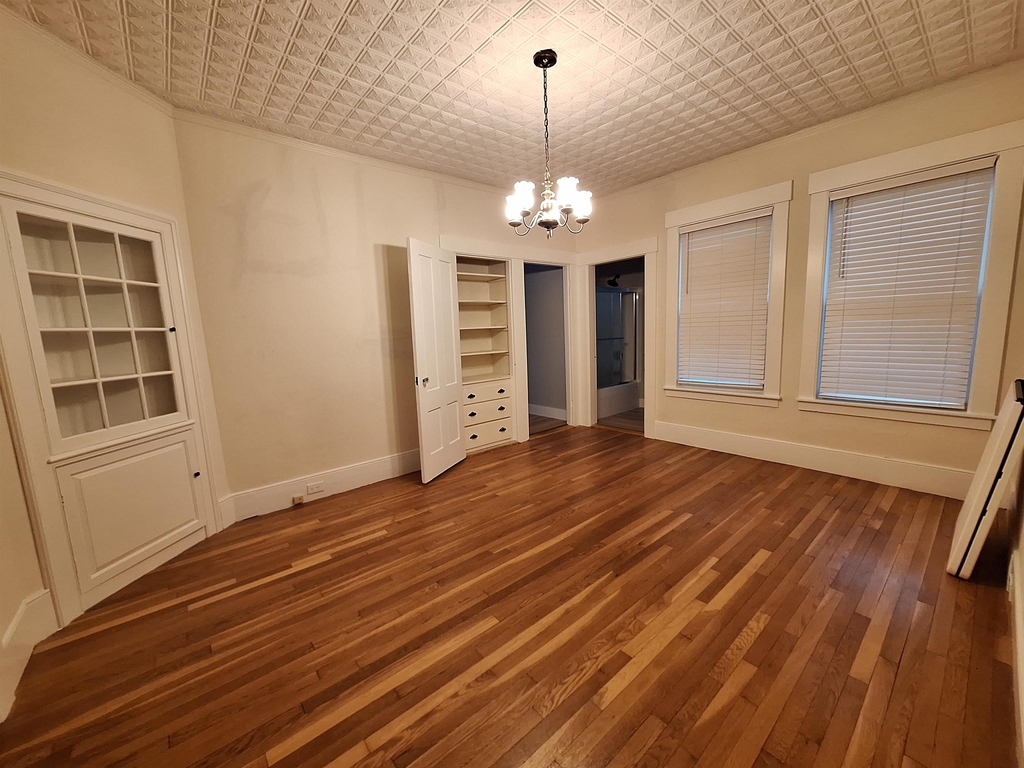 1934 Elm - Photo 2