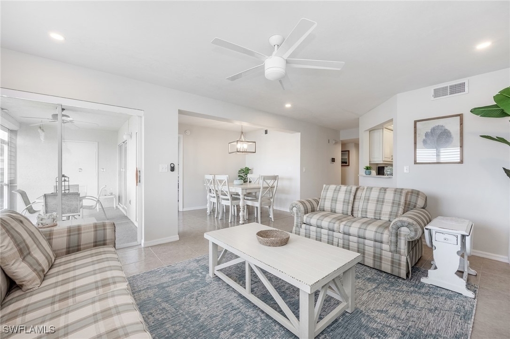 2885 Citrus Lake Drive - Photo 4