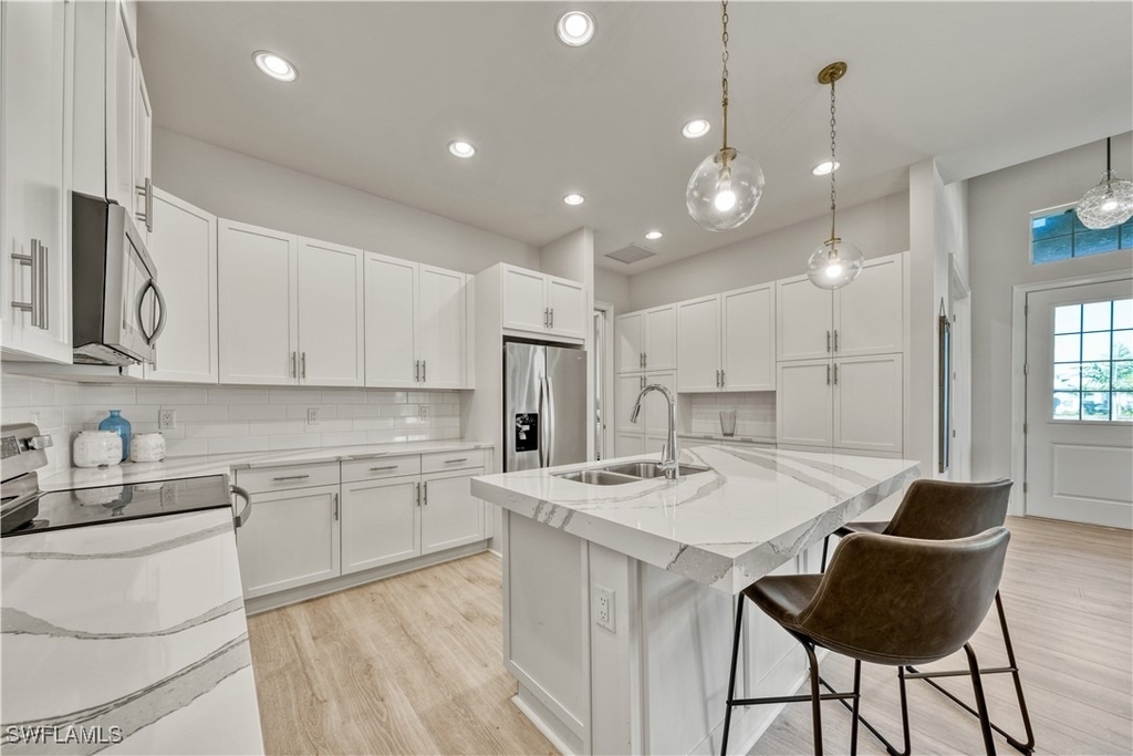 6421 Carnival Road - Photo 8