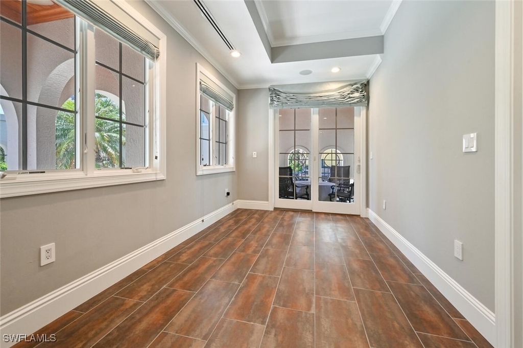 433 5th Street S - Photo 6