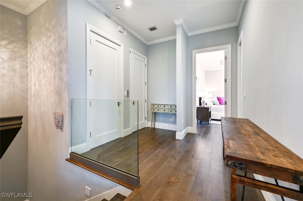 433 5th Street S - Photo 22