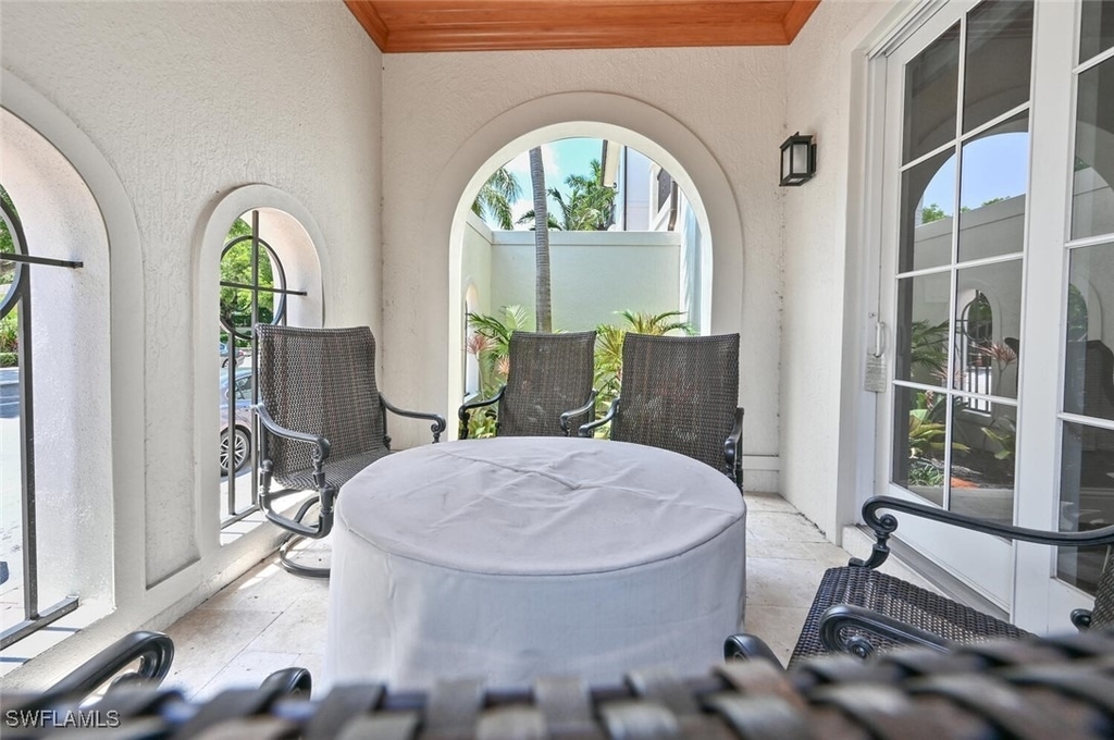 433 5th Street S - Photo 37