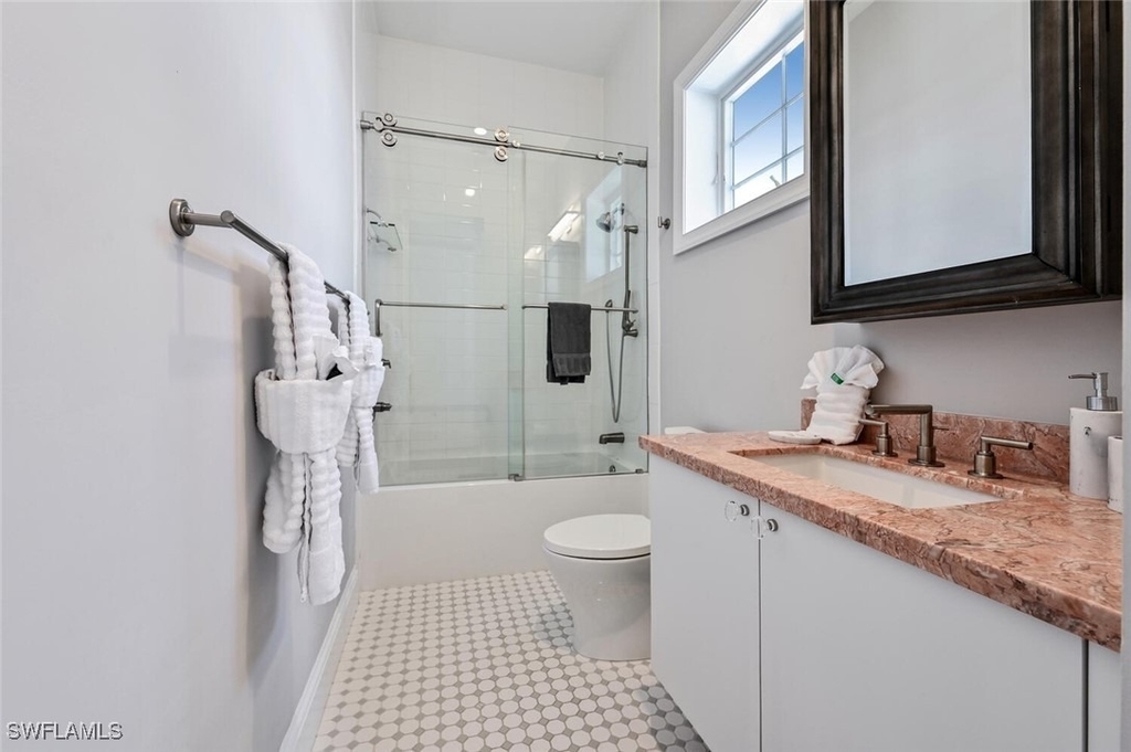 433 5th Street S - Photo 31