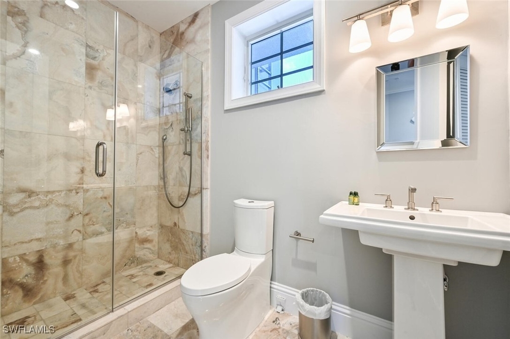 433 5th Street S - Photo 8