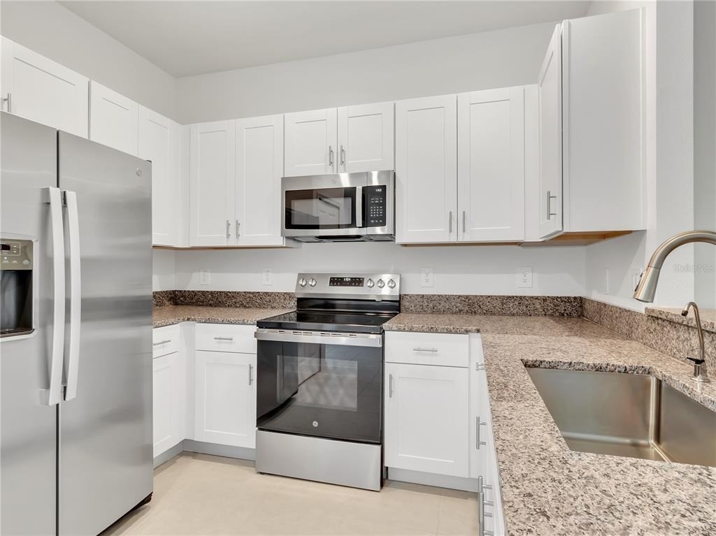 11331 E 65th Terrace - Photo 7
