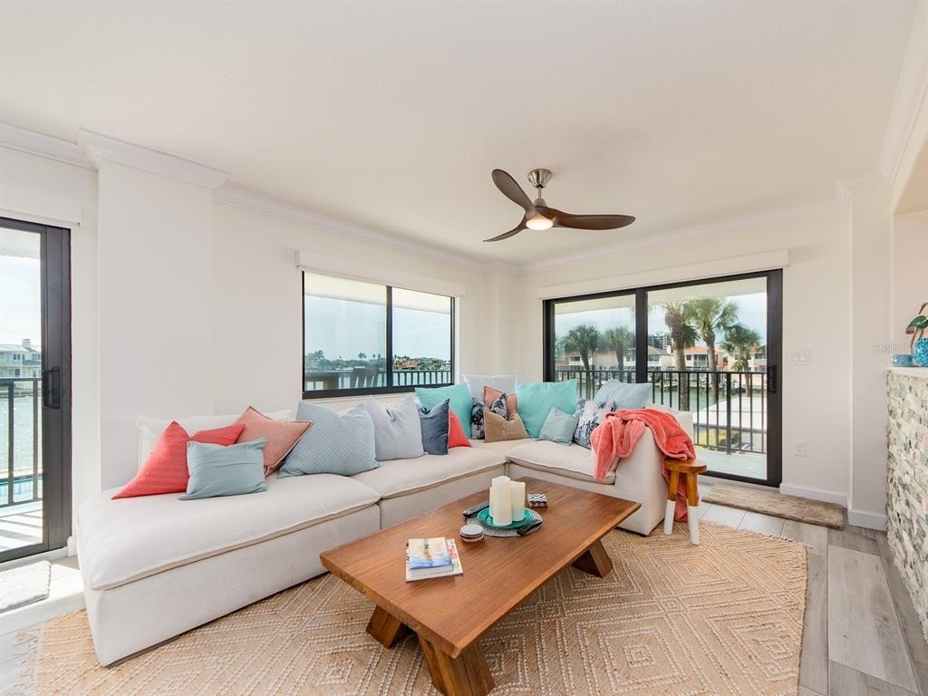 240 Sand Key Estates Drive - Photo 3