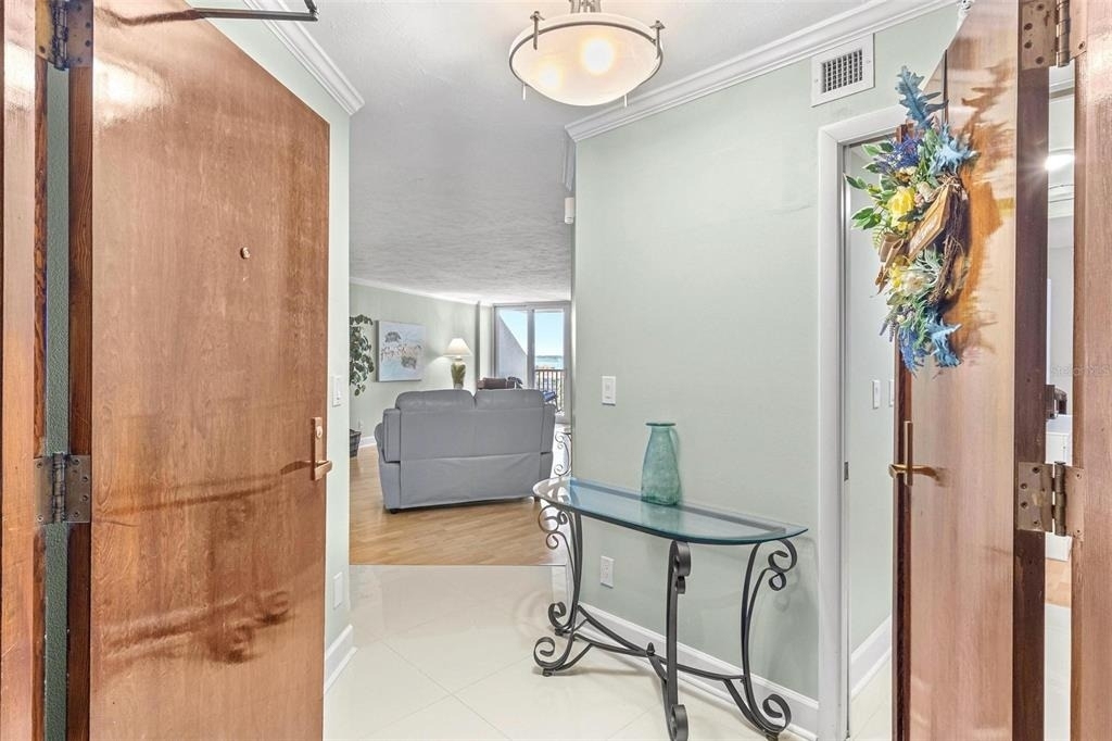 1660 Gulf Boulevard - Photo 4