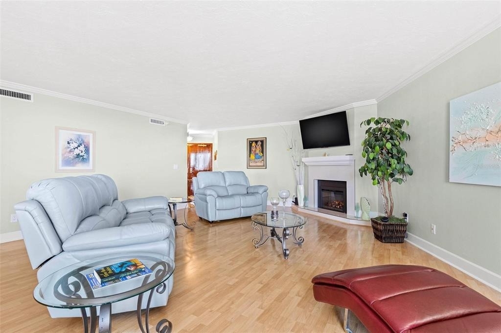 1660 Gulf Boulevard - Photo 6
