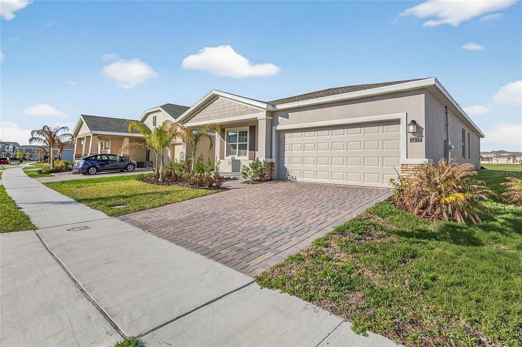 2619 Peace Of Mind Avenue - Photo 4