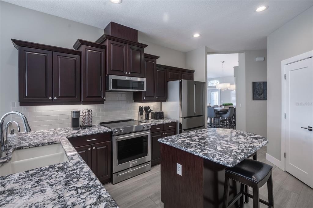 6571 Talon Bay Drive - Photo 28
