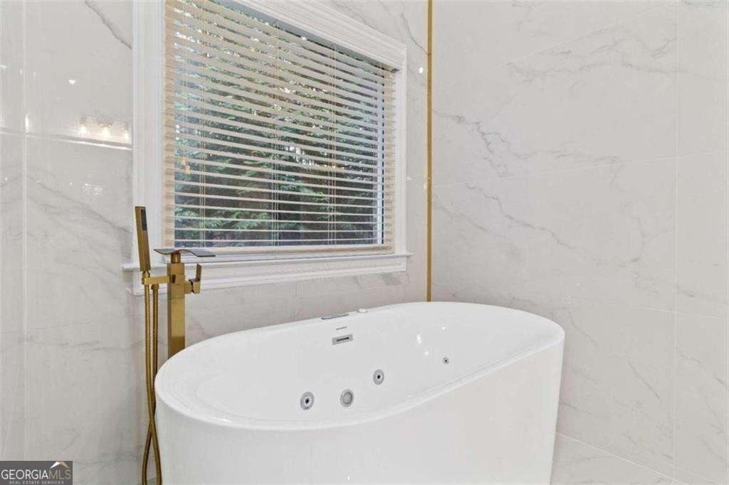 1711 Summit Glen Lane Ne - Photo 19
