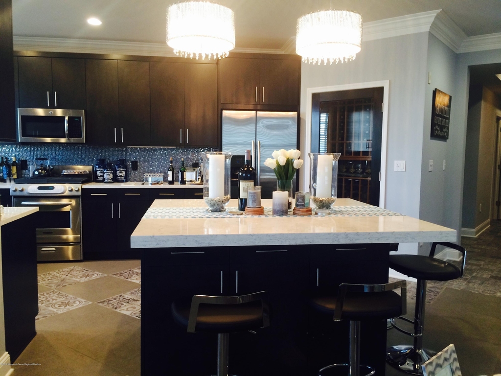 22 Cooper Avenue - Photo 4