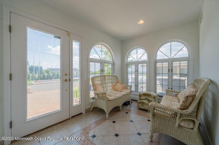 446 Eisenhower Avenue - Photo 4