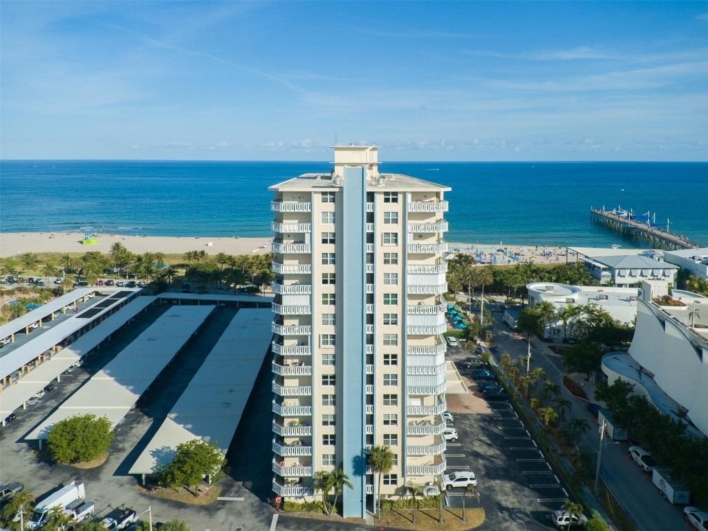 305 N Pompano Beach Boulevard - Photo 31