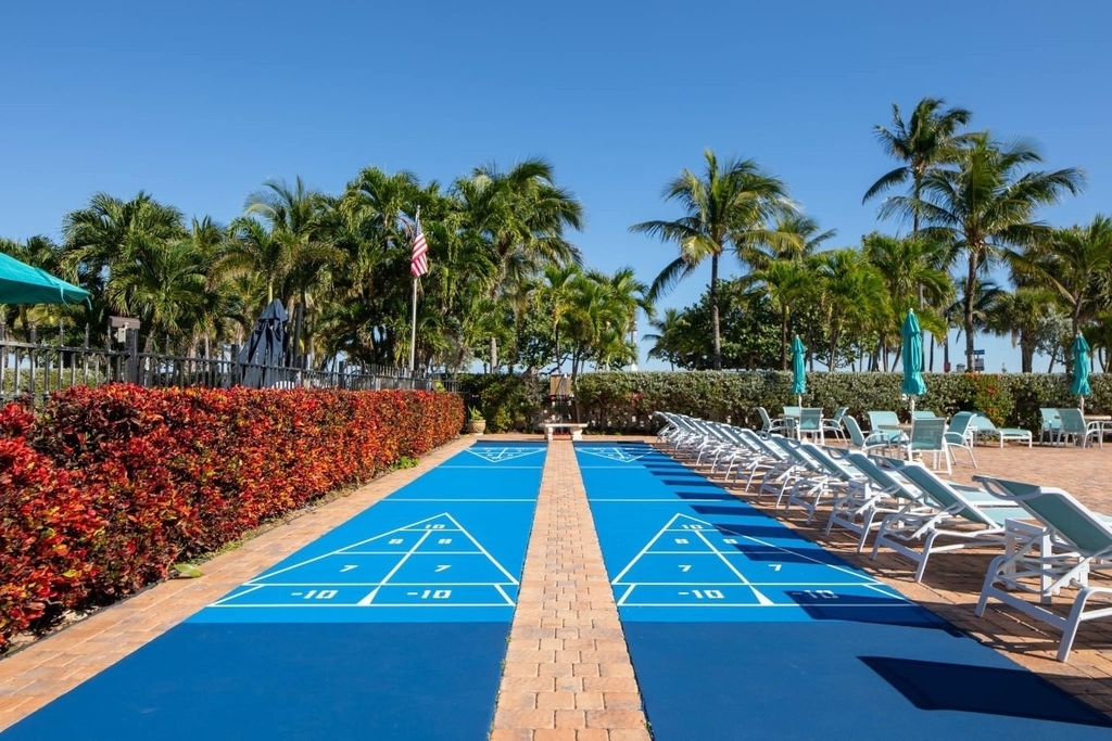 305 N Pompano Beach Boulevard - Photo 20