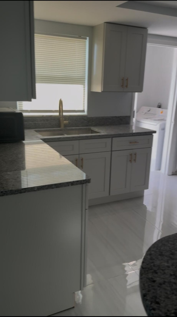5454 Nw 8th - Photo 3