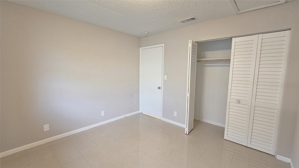416 Lakeside Drive - Photo 11