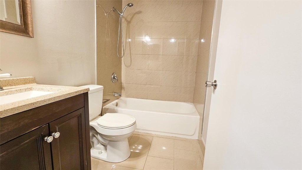 416 Lakeside Drive - Photo 6
