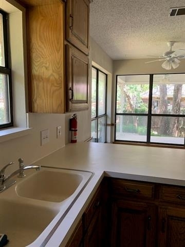 204 Bremen Drive - Photo 2