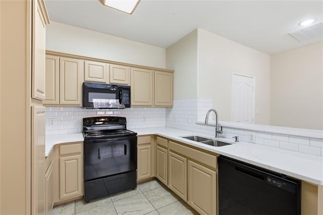 609 E Mcgee Street - Photo 9