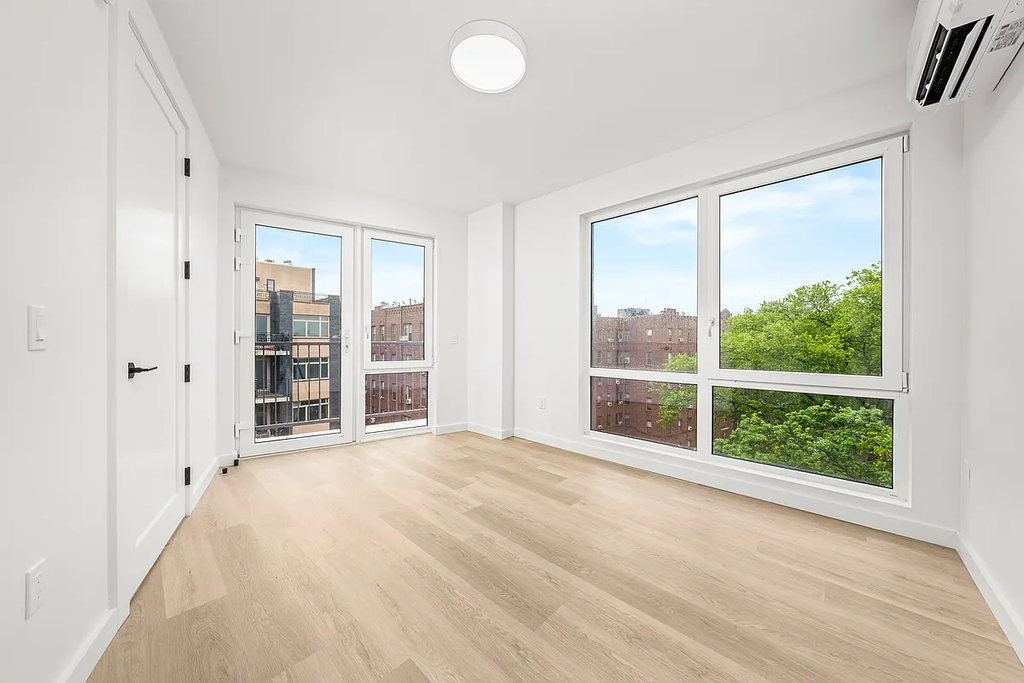1615 Cedar Street - Photo 5
