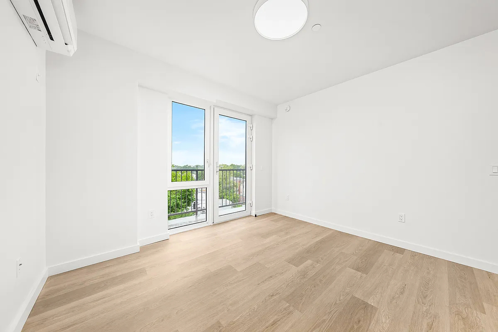 1615 Cedar Street - Photo 4