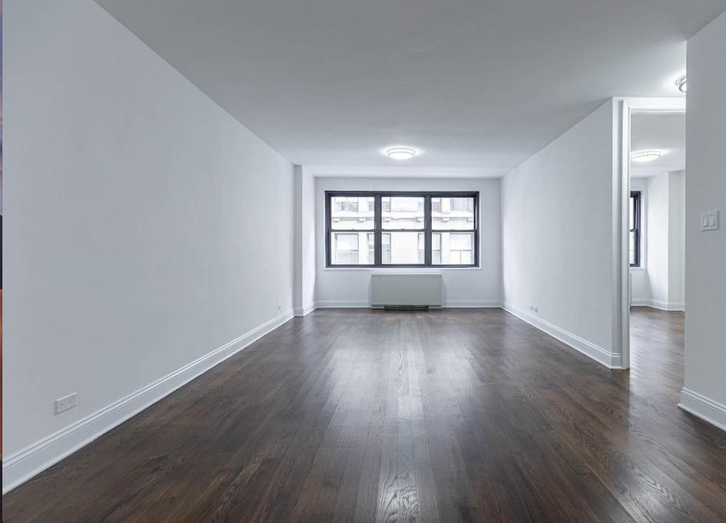  3rd Ave - Photo 2