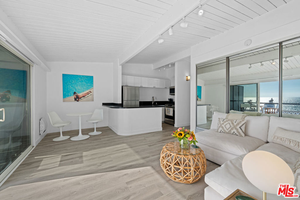 25154 Malibu Road - Photo 11