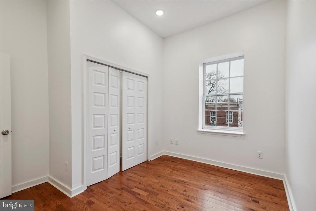 5011 Germantown Avenue - Photo 9