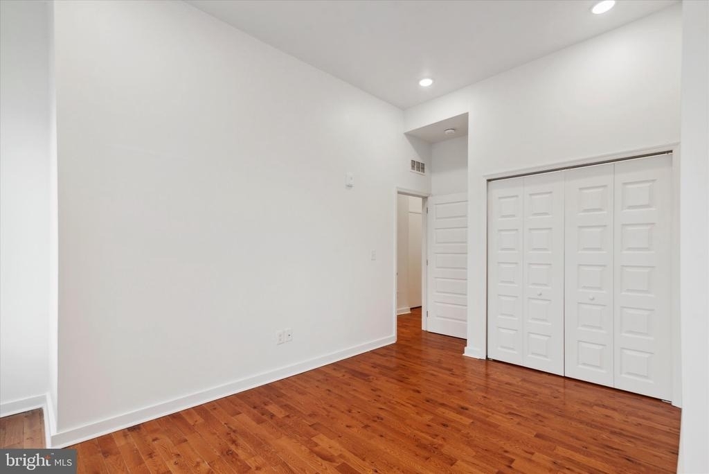 5011 Germantown Avenue - Photo 13