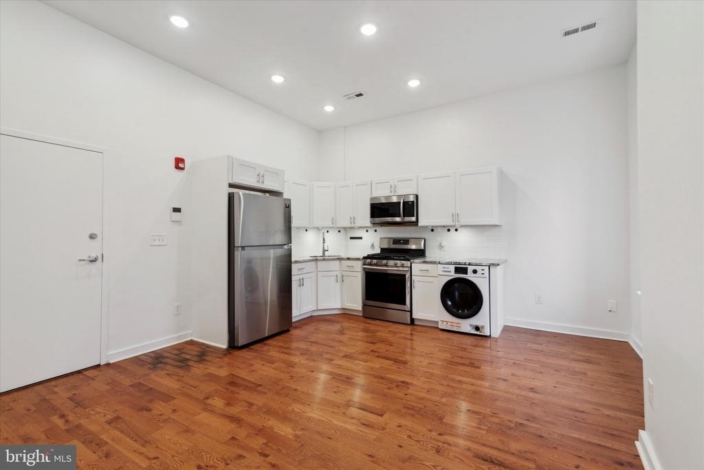 5011 Germantown Avenue - Photo 3