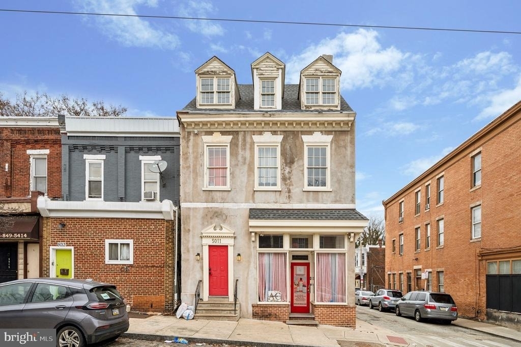 5011 Germantown Avenue - Photo 0
