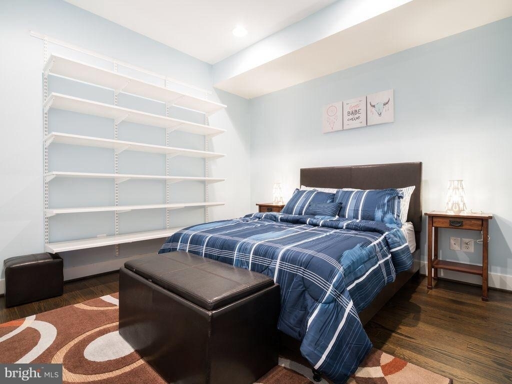 732 Girard Street Nw - Photo 2